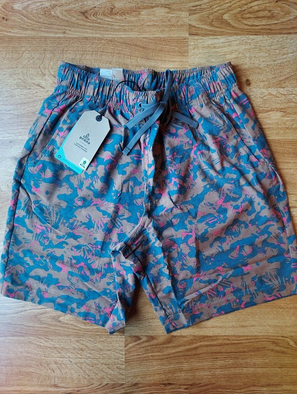 Prana Metric E-Waist Shorts